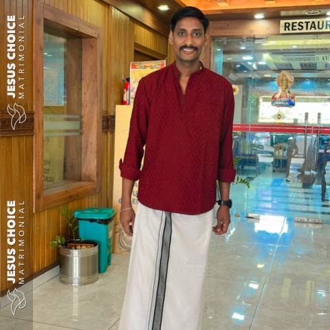 Groom profile Nithin