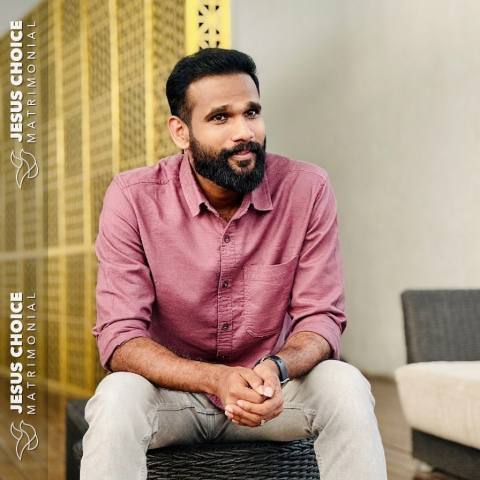 Groom profile Anoop