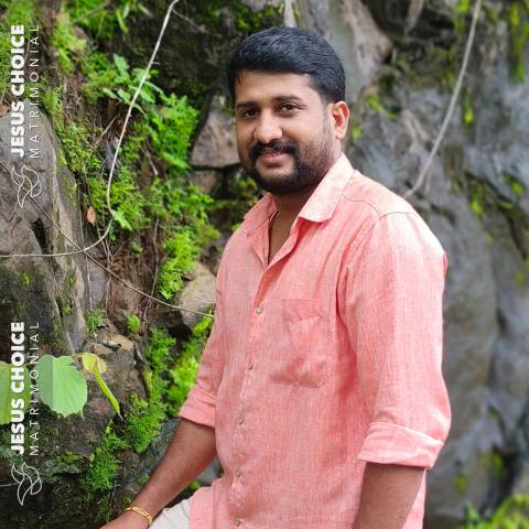 Groom profile Nithin